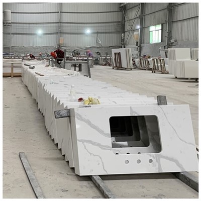 Hvit kvarts forfengelighetstopp